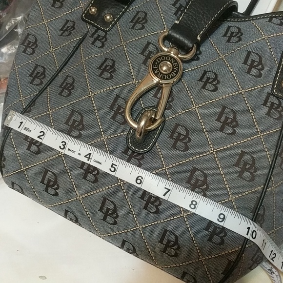 Dooney Bourke Tulip Satchel - Picture 4 of 7